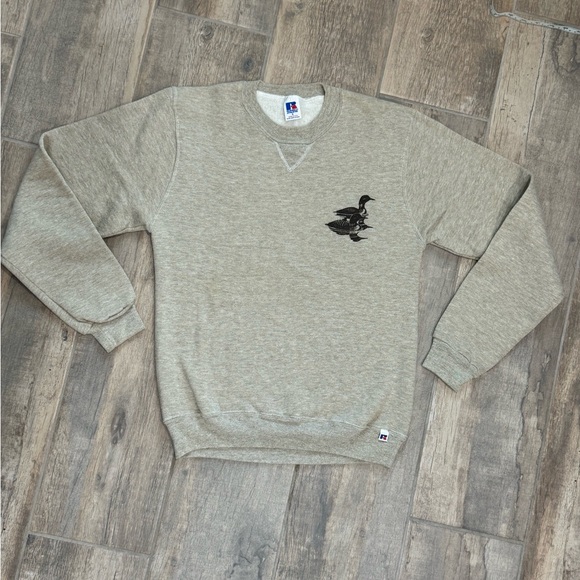 Vintage 1984 Russell Made in USA Burger wildlife art print sweatshirt - Picture 3 of 16